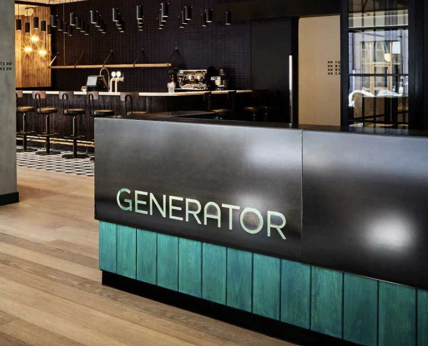 Hotell Generator